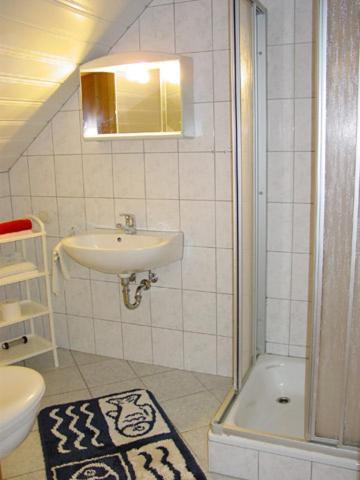 Pension Martens - Gaubenwohnung Wieck Bagian luar foto